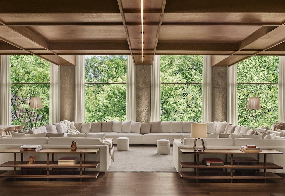 Public, An Ian Schrager Hotel New York Exterior photo